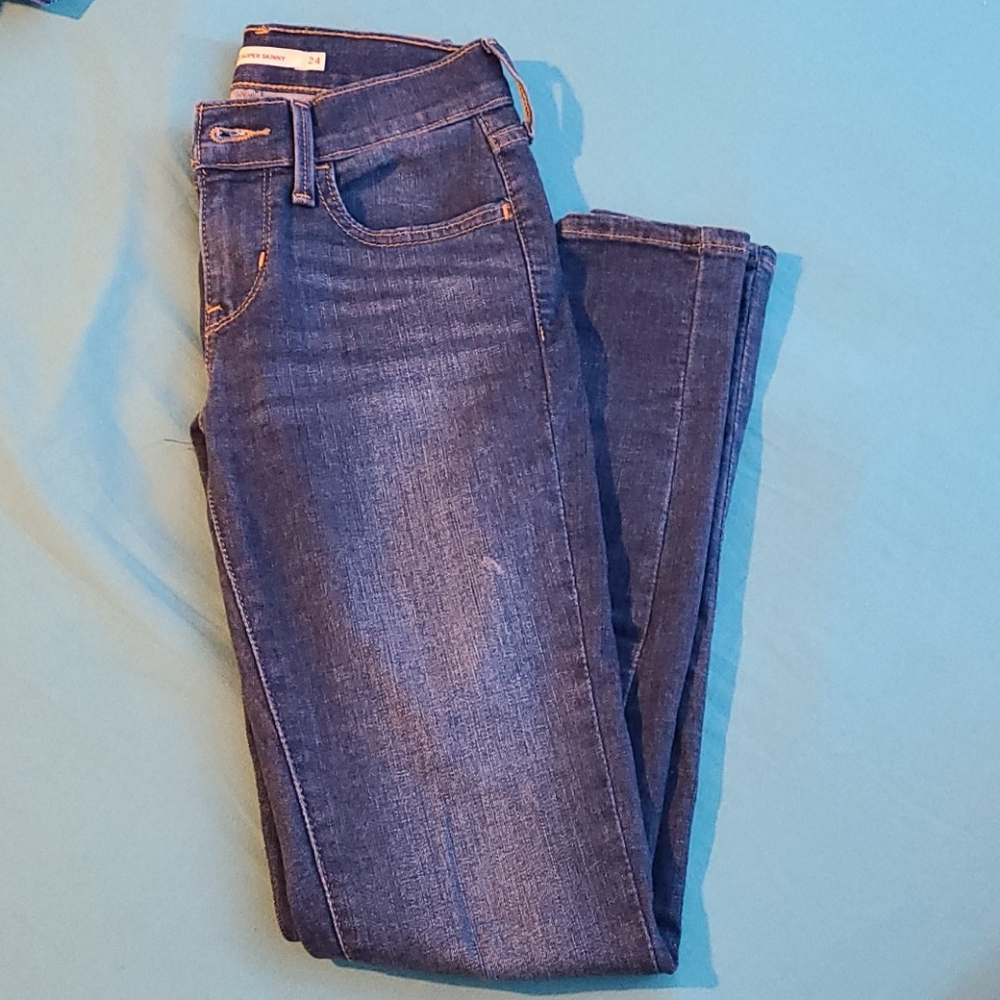 Levi 710 Super Skinny Jeans